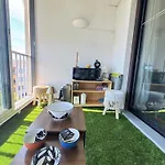 Dans Résidence, Piscine Lagon, Tennis Et Aire De Jeux