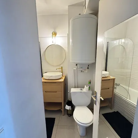 Dans Résidence, Piscine Lagon, Tennis Et Aire De Jeux Apartamento Fréjus