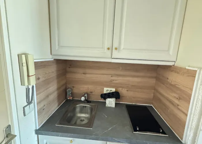 Dans Residence, Piscine Lagon, Tennis Et Aire De Jeux Apartmán Fréjus