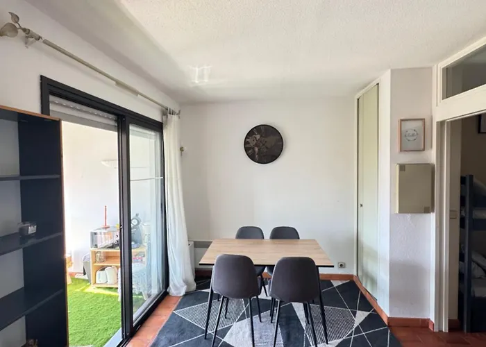 Dans Residence, Piscine Lagon, Tennis Et Aire De Jeux *